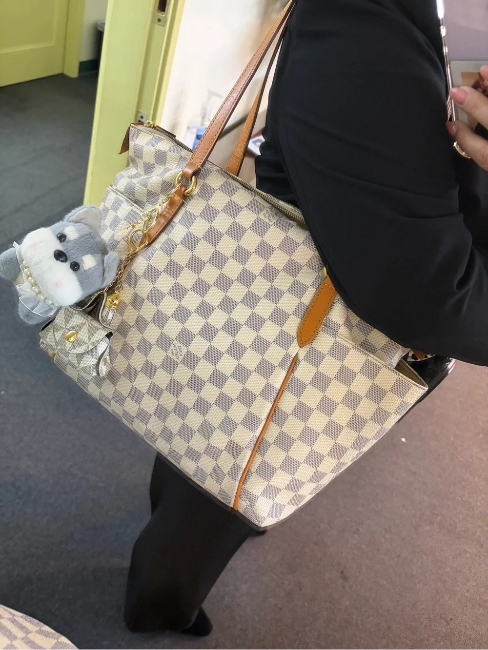 Louis Vuitton Beige/Gray Damier Azur Totally MM